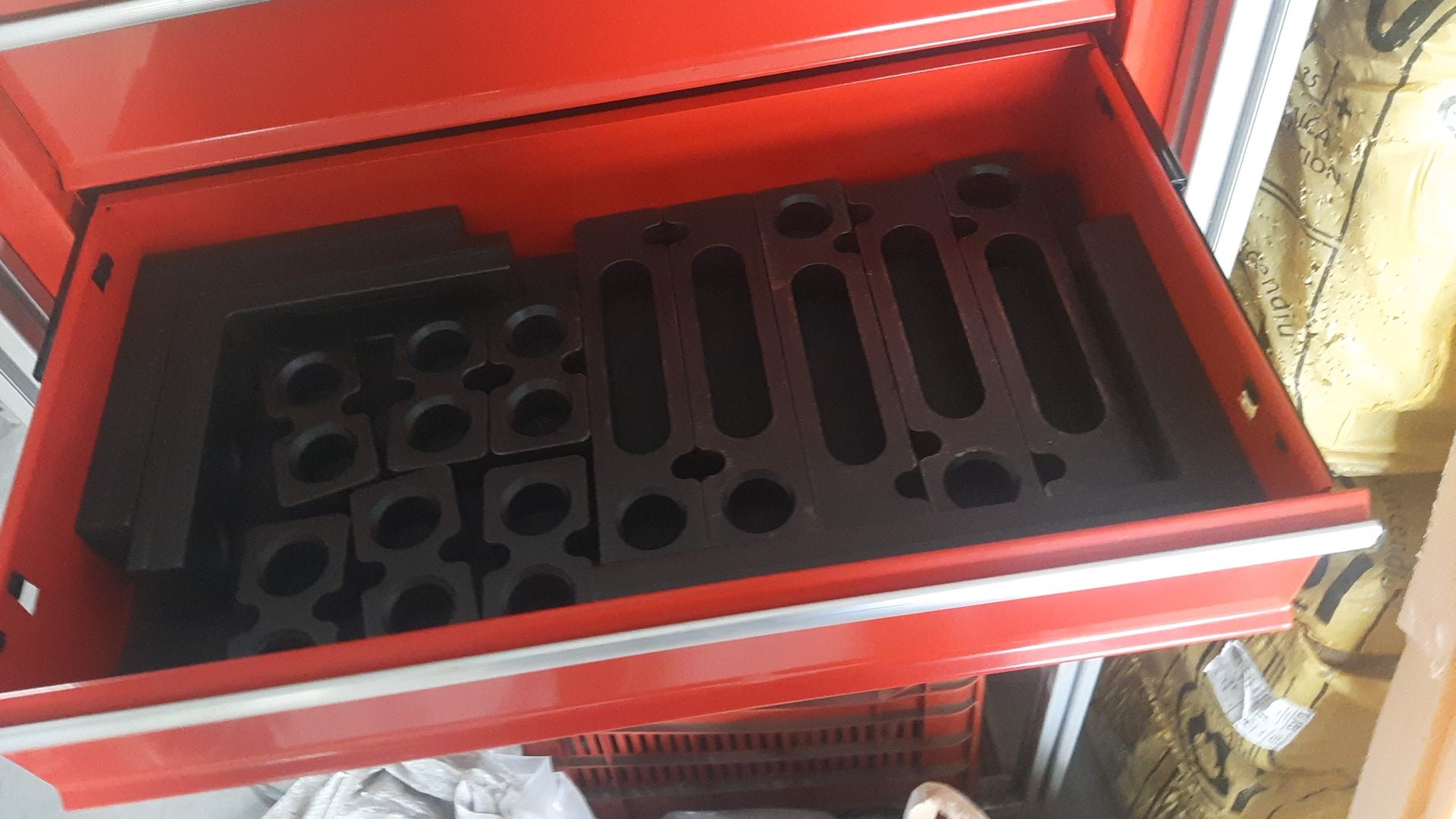Mese de sudura 3D Demmeler si Siegmund  2000x1000mm, gauri de 28mm