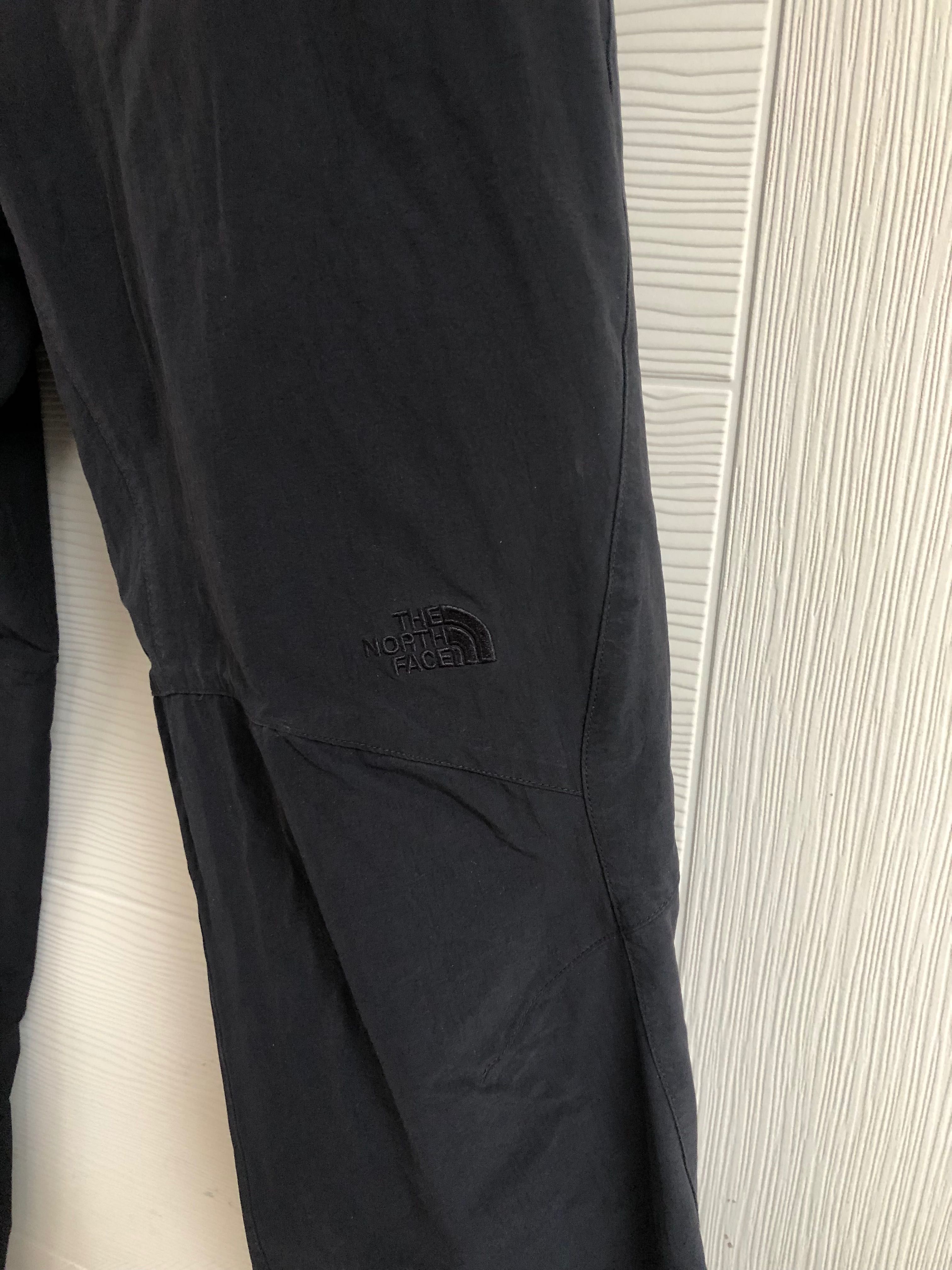 Дамски туристически панталон The North Face, M size