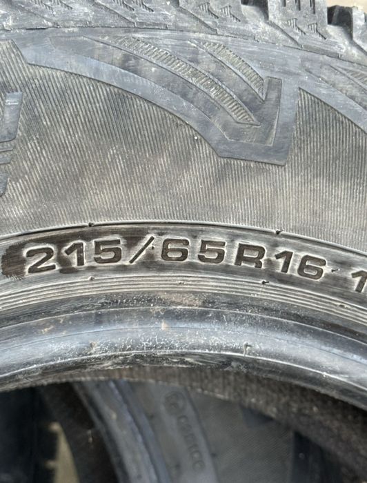 Продам шины 215/65 R16
