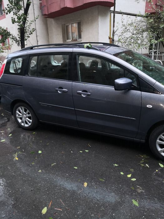 Vând Mazda 5.  Proprietar.