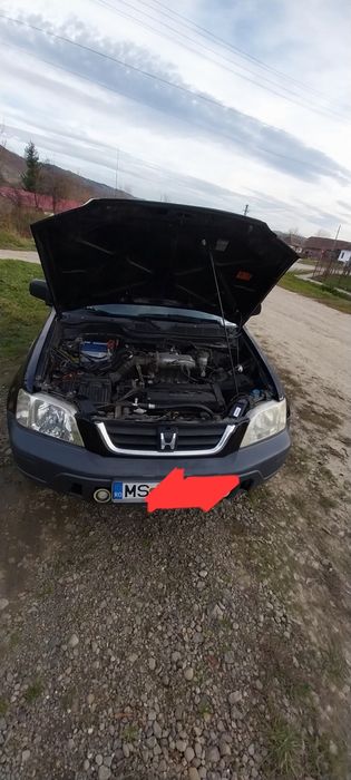 Vînd Honda Crv 4x4 automatã
