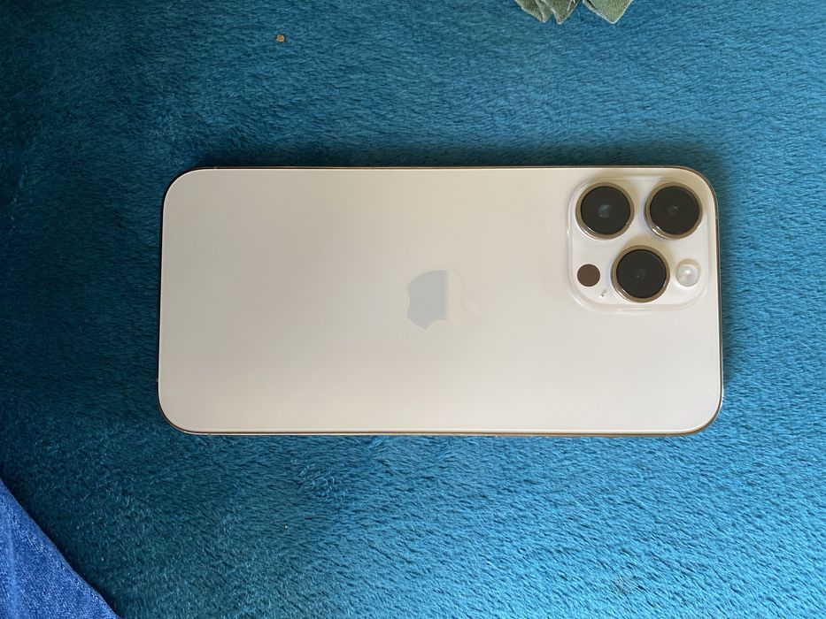 Vand iphone 14 pro max 2300