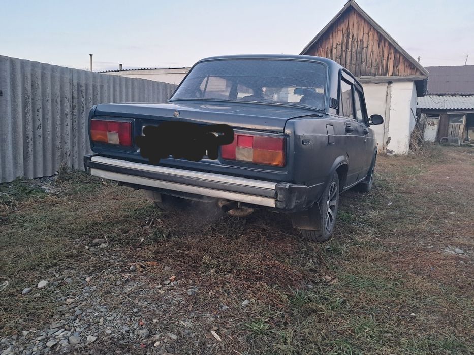 Продам машину ваз 2105