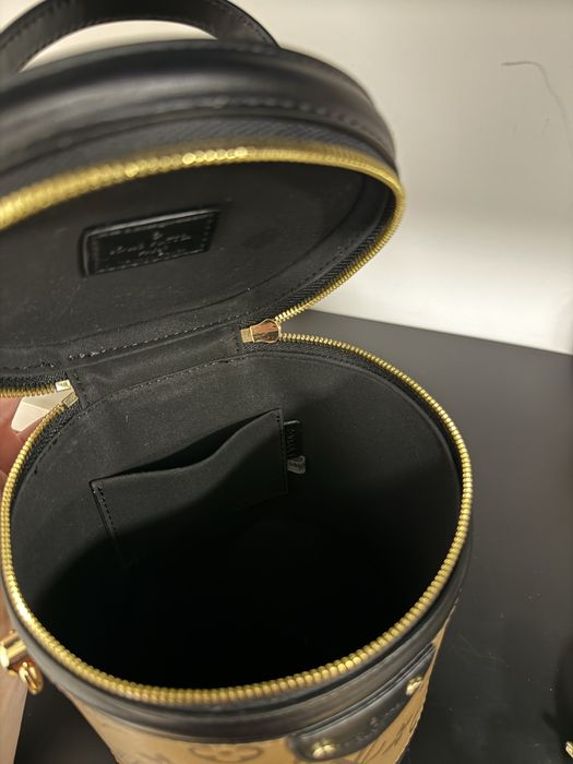 Дамска чанта куфарче