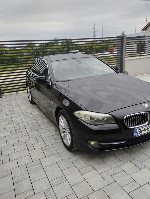 Vând BMW 520 D..
