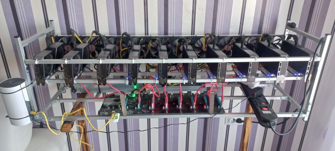 Mining rig с 10 х RTX 3070 Founders