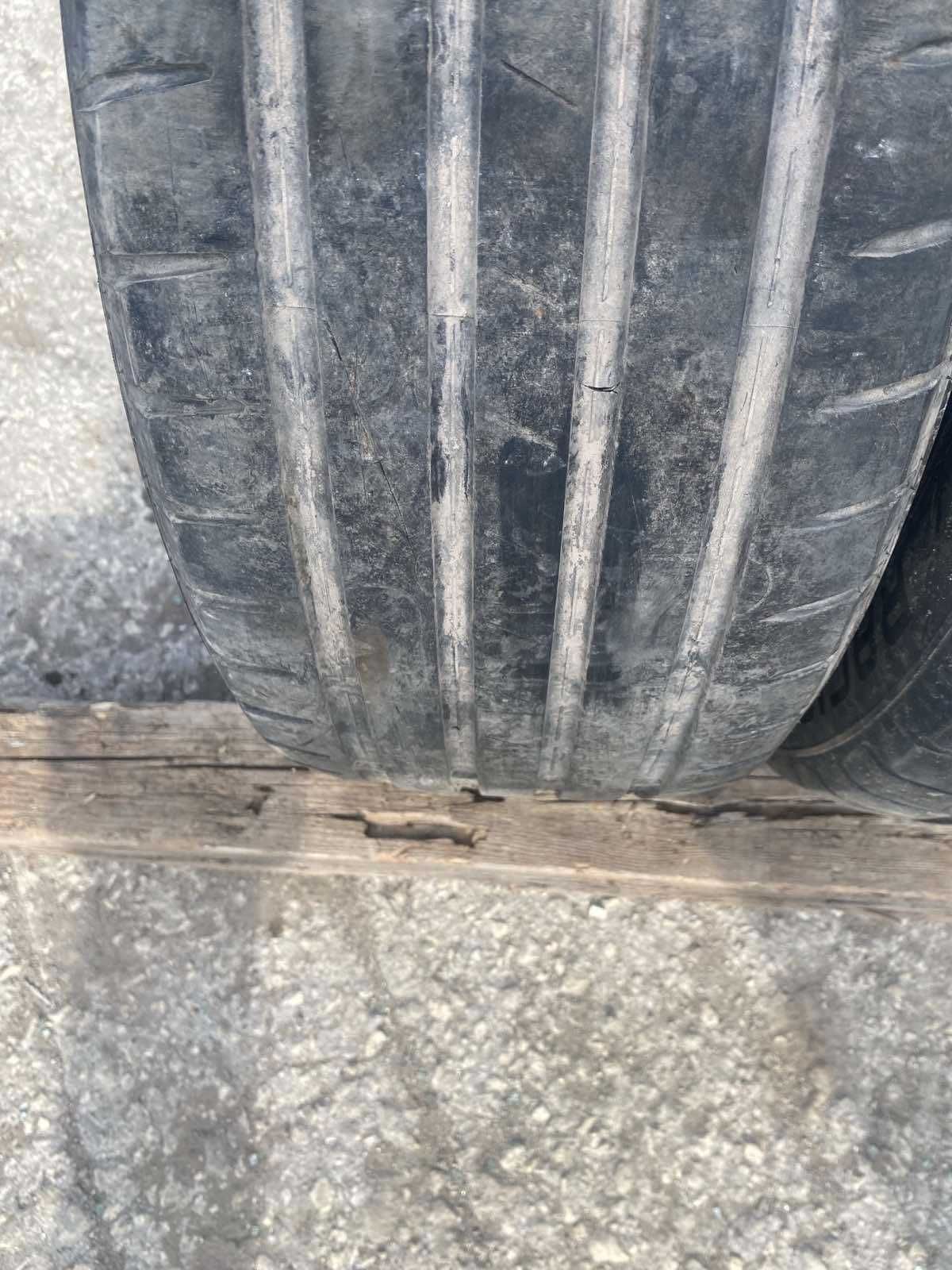 2 броя Летни Гуми Powertrac 225/55 R17 DOT 1422 ном 105