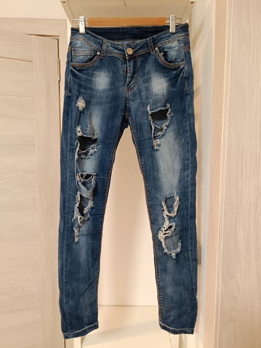 Blugi rupți masura 30/ S