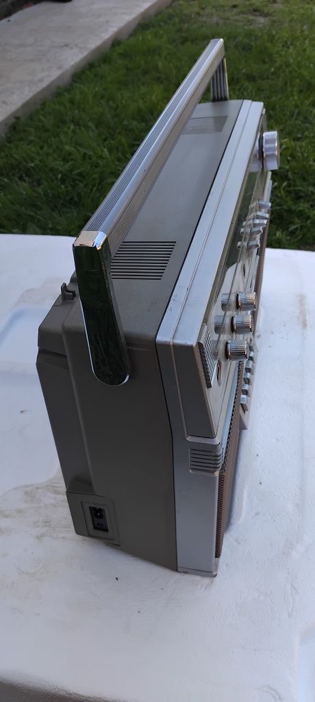 Radiocasetofon vechi colecție recorder original Toshiba RT-S802 Philip