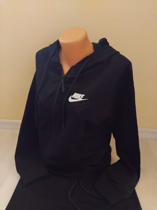 Trening dama Adidas si Nike ieftin.