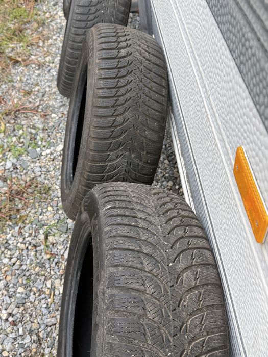KUMHO WINTER CRAFT WP51 зимни 205 55 16