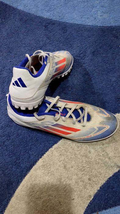 Adidasi de fotbal Adidas F50