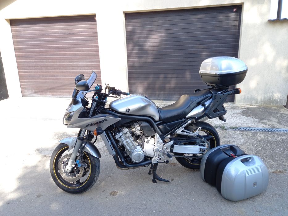 De vanzare yamaha fzs 1000