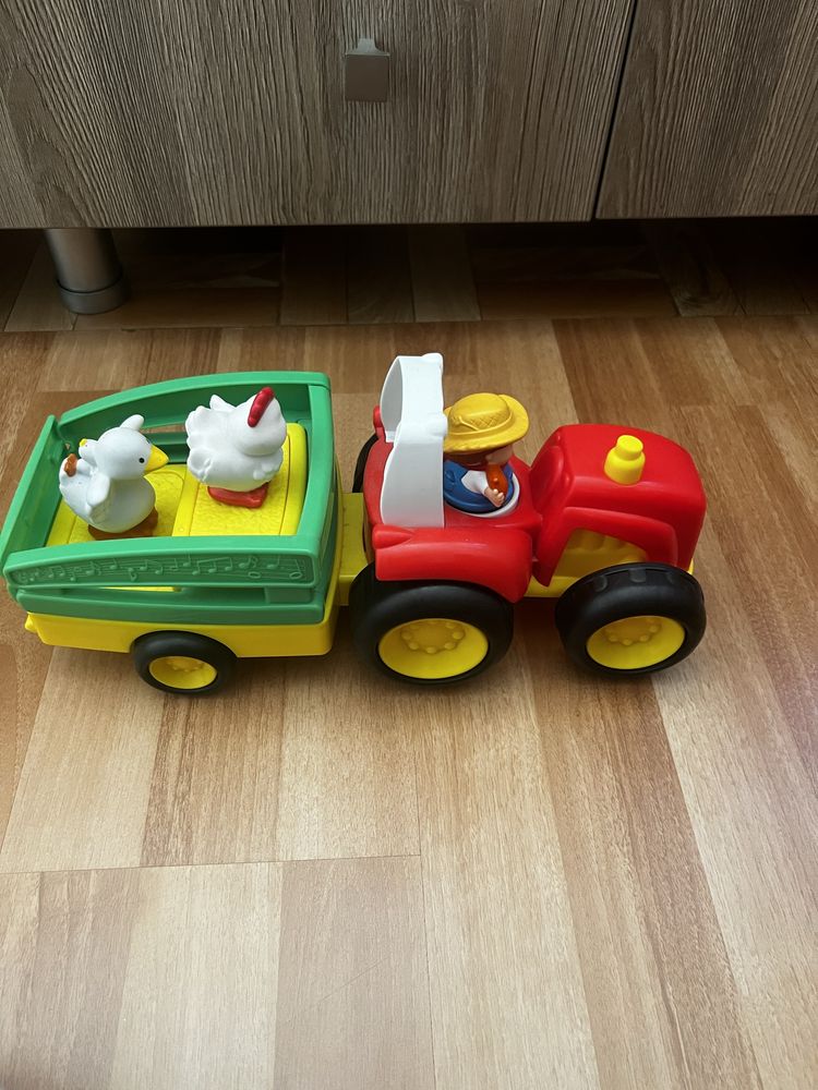 Tractor interactiv fisher price