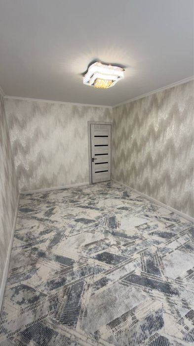 2 хонали 1-қаватда панельный дом сотилади ор: Университет.