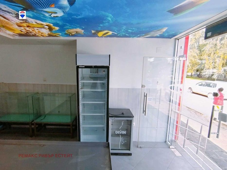 Дава се под наем Магазин в Русе, Здравец - 85 кв.м за 306 € - Снимка #1