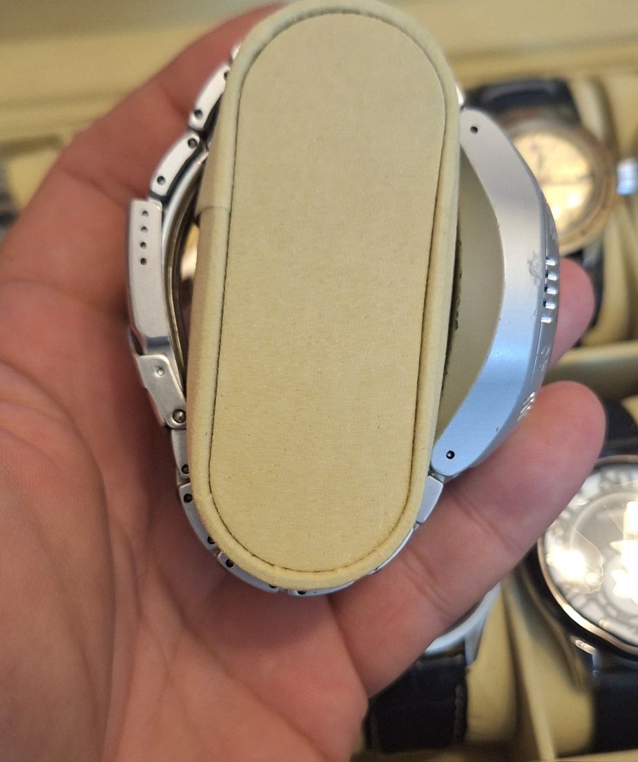 Часовник SWATCH Swiss Made
