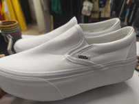 Дамски кецове Vans