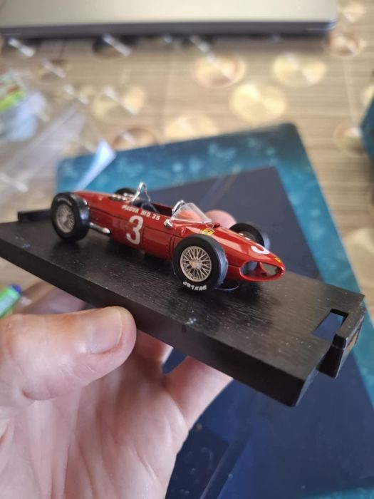 Стари метални ферари
Размер-1/43
Цена 35лв броя