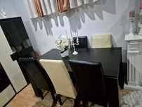 De vanzare pentru living masa extensibila si 6 scaune.