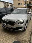 Vand skoda kamiq, an 2022,km66000, motor 0,9 benz,pret 15300.