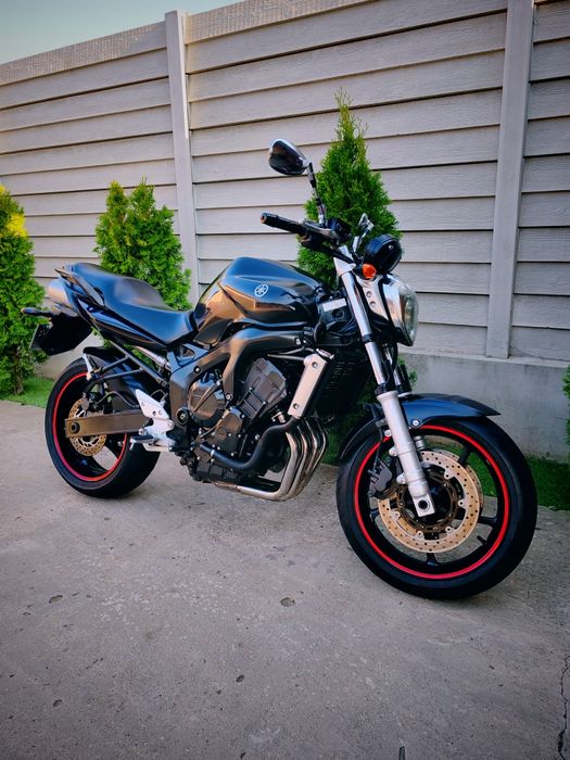 Yamaha fz 6  impecabila pt pretentiosi