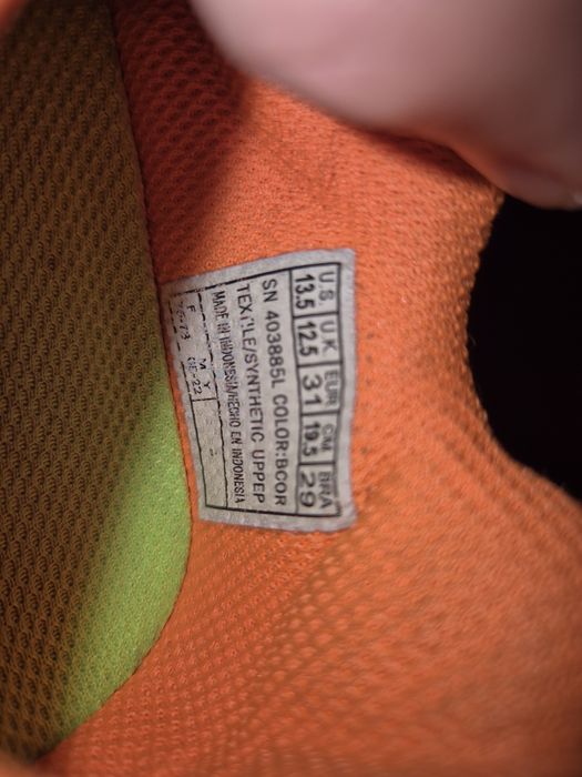 Vand Adidasi Skechers nr 31, pt copii