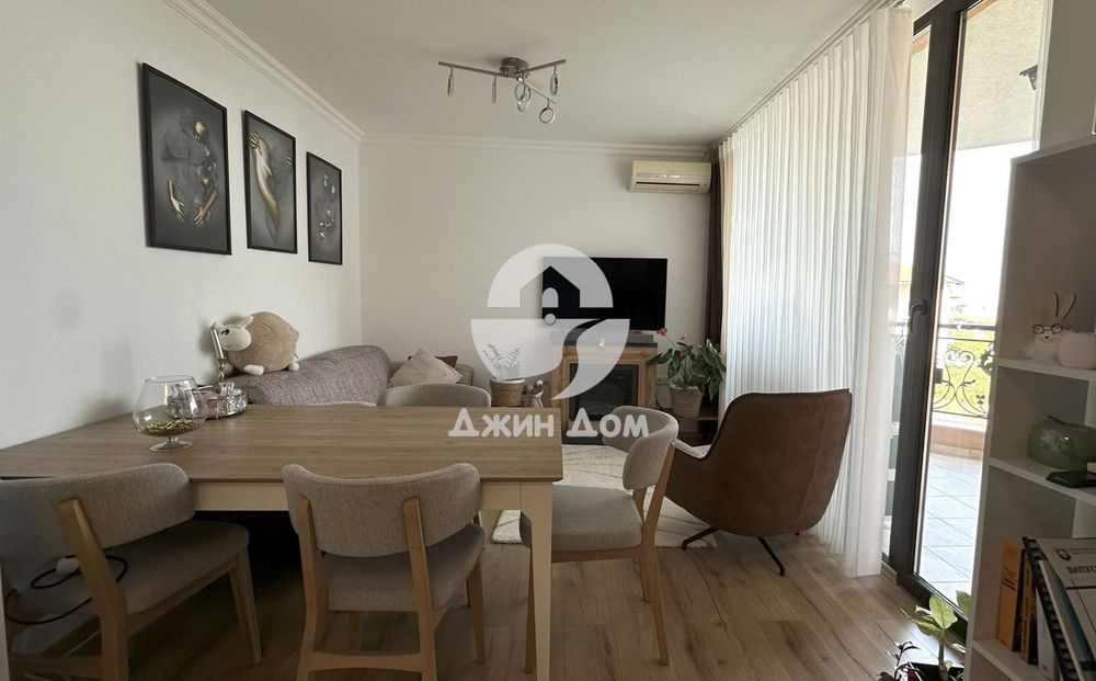 Продава се Двустаен апартамент в Свети Влас - 70 кв.м за 1572 €/кв.м - Снимка #1