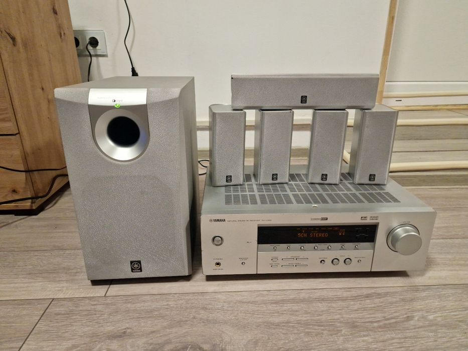 Statie 5.1 YAMAHA RX-V359+ BOXE