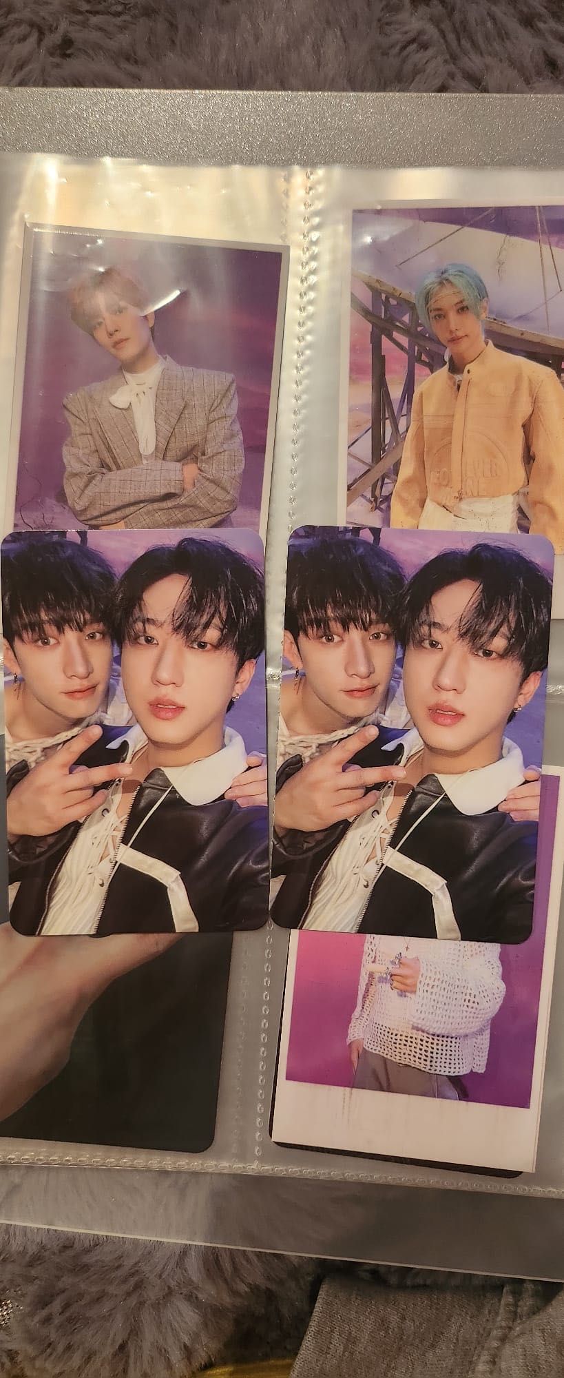 Stray kids photocards