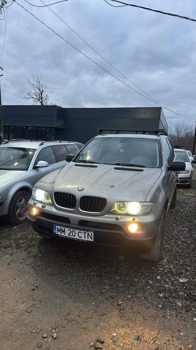 Vând BMW cu probleme la cutie