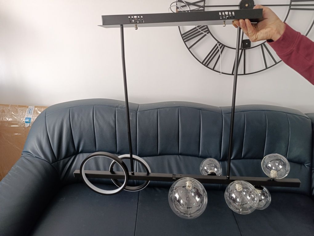 Lampa led tavan.