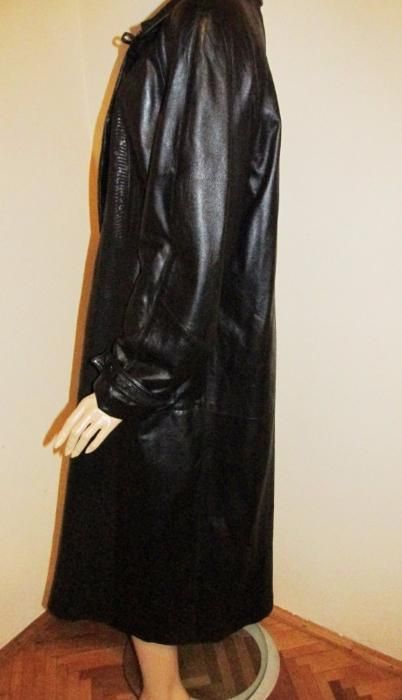 Palton din piele , haina lunga de piele naturala - masura M / L -44-46