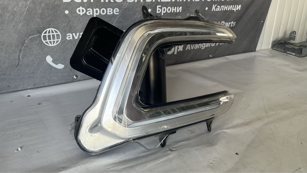 2 броя десен халоген Renault Capture Facelift 2017-