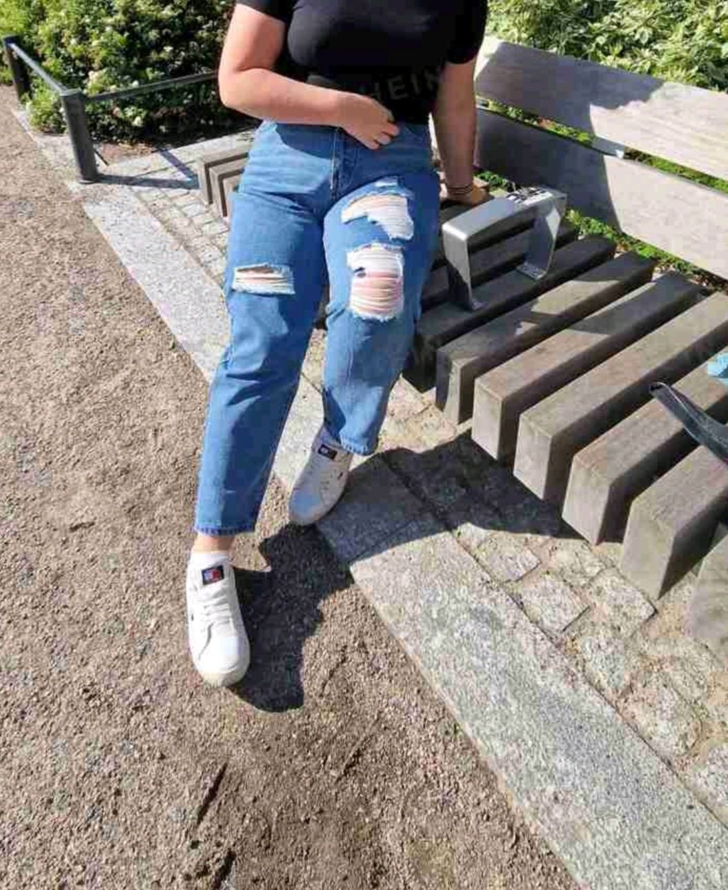 Ripped momfit jeans