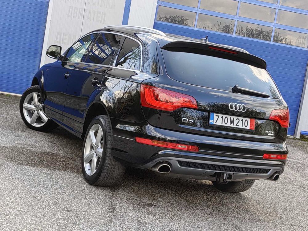 Продавам AUDI Q7 3.0 333k.s 2014 година s-line