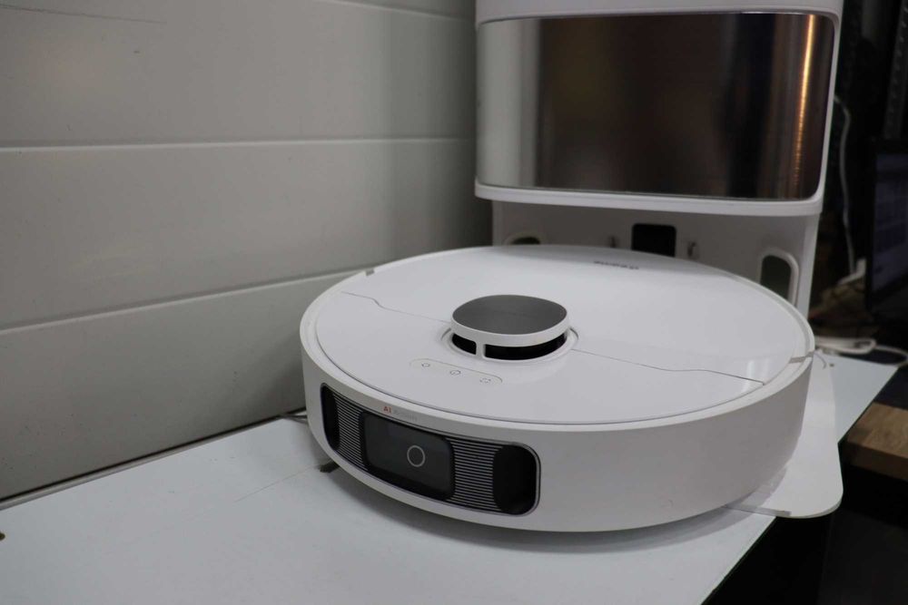 Прахосмукачка робот Dreame L10s Ultra, 5300Pa, AI Camera, Self-Clean