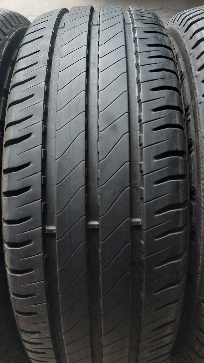 Гуми за Бус 215/65/16 C Michelin Agilis 3 4 броя
