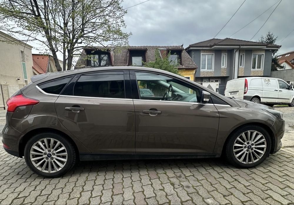 Vand Ford Focus, stare buna, al doilea proprietar