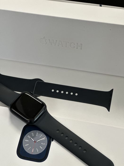 Apple Watch Series 8 45-41 мм Aluminum черный