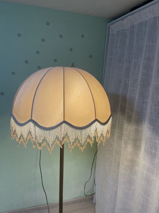 Старинен лампион