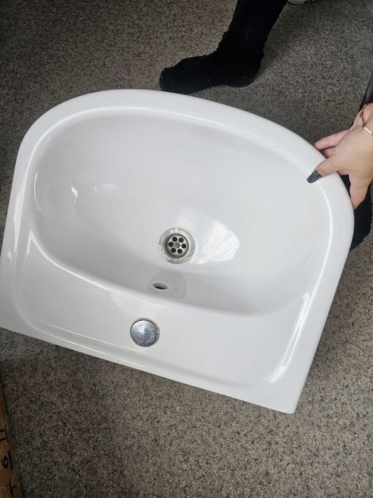 Продам раковину 50