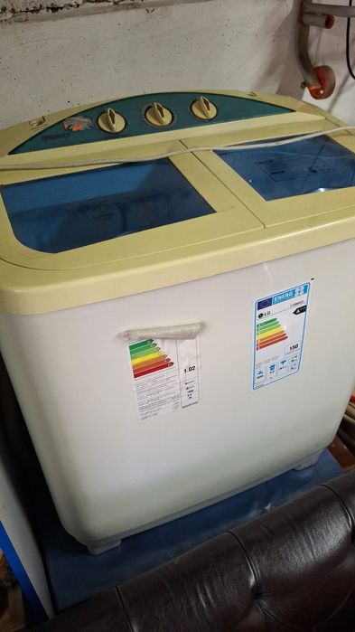 Продам машинку полуавтомат