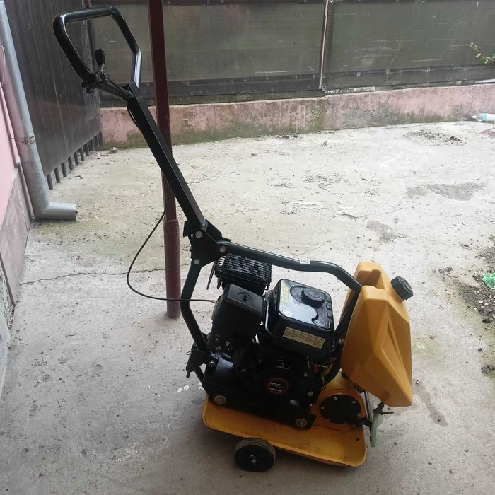 placa compactoare / vibrocompactoare stanley