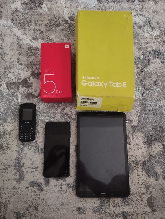 телефоны 3штук.за все 250тысячь.уступка есть