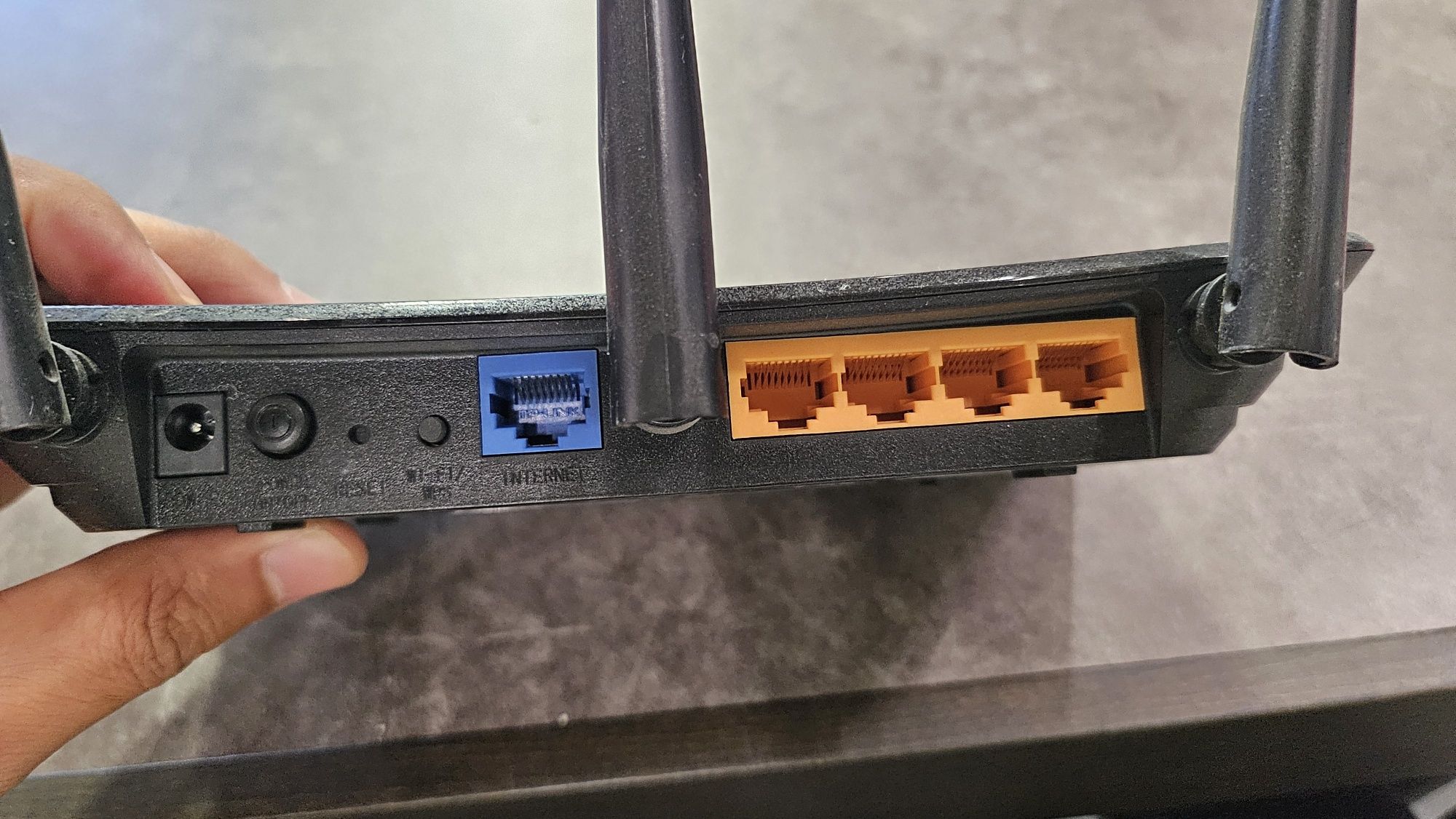 Продам модем tp-link TL-WR940N N450 Wi-Fi роутер