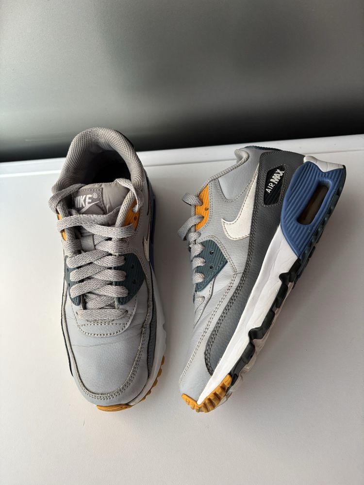 Дамски маратонки NIKE