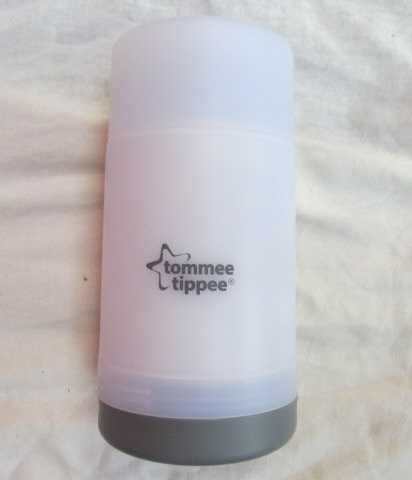 tommee tippee термос 2 в 1 за претопляне на бебешки шишета.