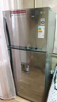 Холодильник  LG F442