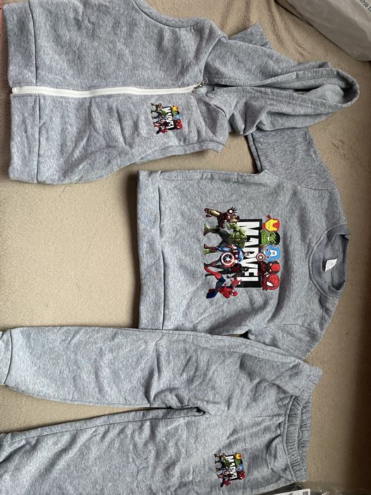 НОВ комплект Marvel / размер 110